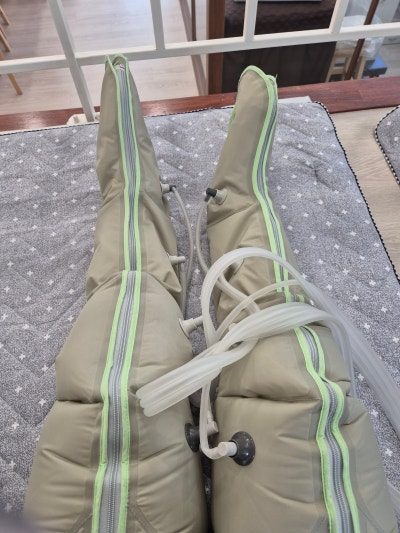 공기압 마사지 치료기